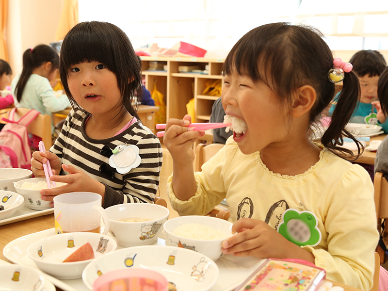 給食風景