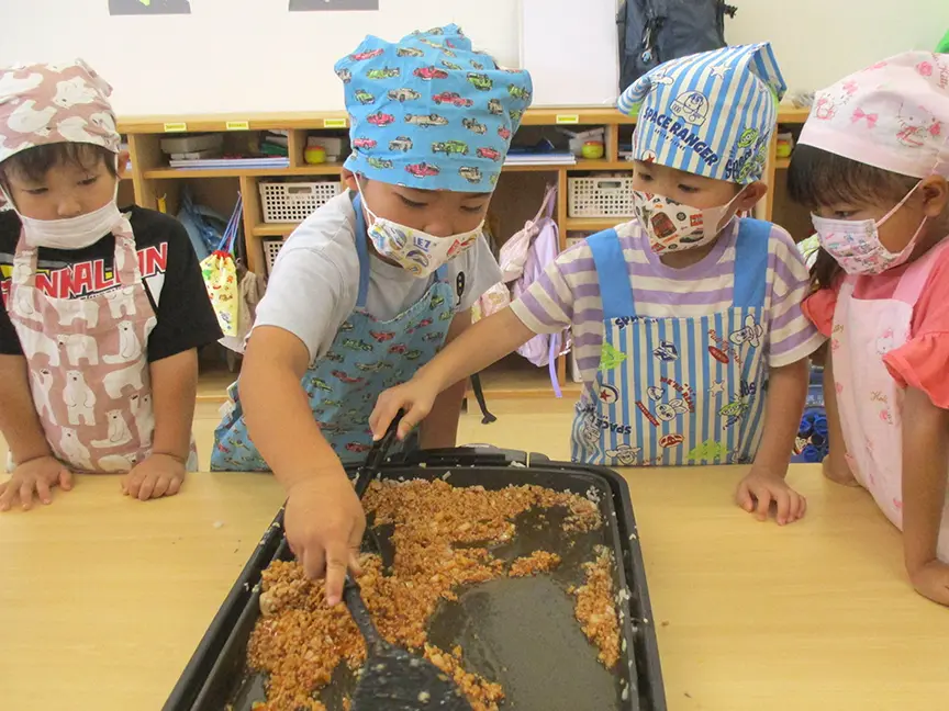 クッキング保育