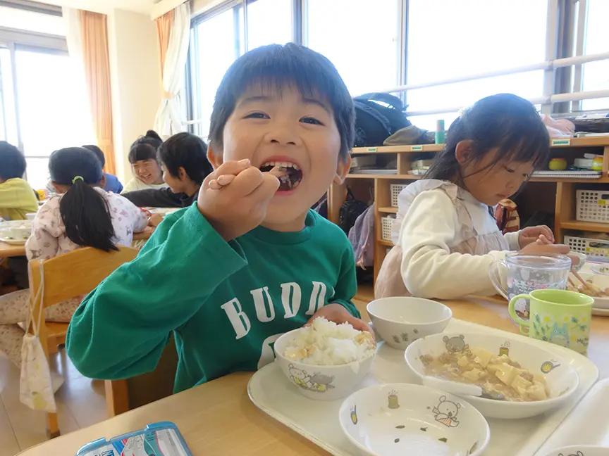 給食の様子